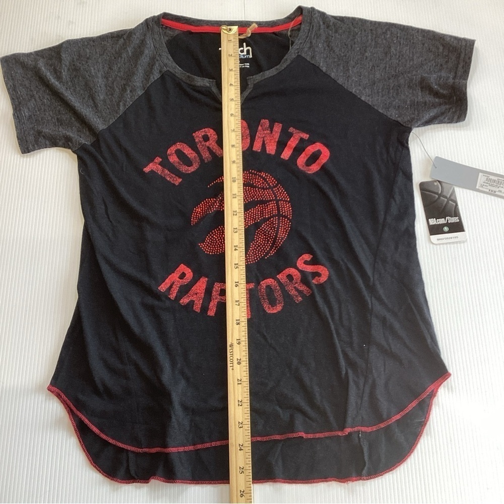 Toronto Raptors Women's Size Large Shirt Touch Stadium NWT - Picture 5 of 8